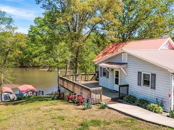 9654 NC Highway 119 N, Semora, NC 27343