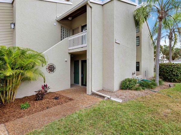 5260 GULF OF MEXICO DRIVE, Unit 401, LONGBOAT KEY, FL 34228
