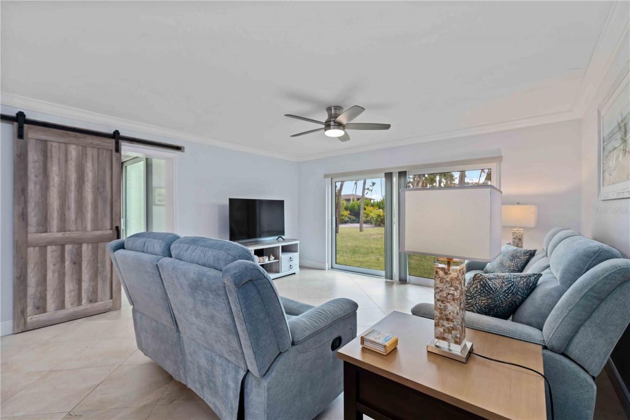 5260 Gulf Of Mexico Drive, Unit 401, Longboat Key, FL 34228 Photo