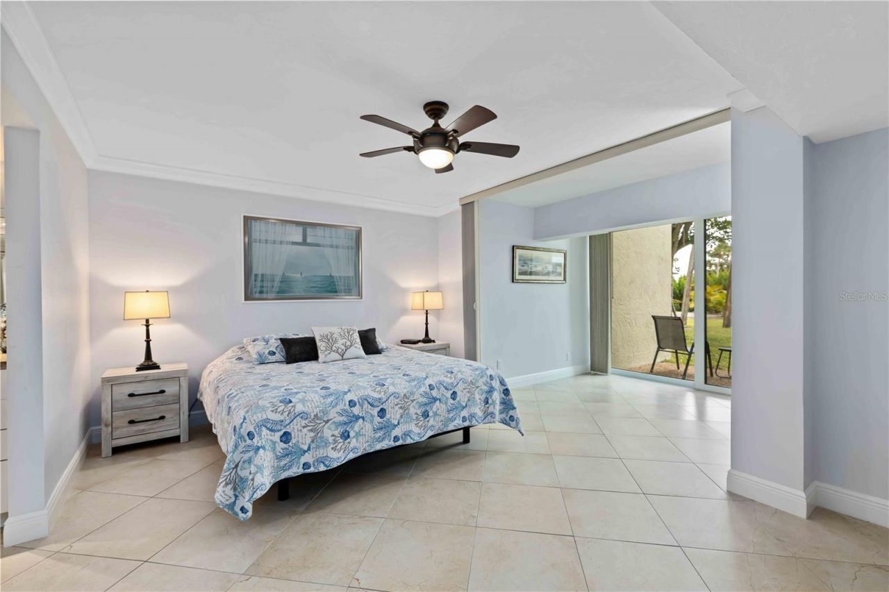 5260 Gulf Of Mexico Drive, Unit 401, Longboat Key, FL 34228 Photo