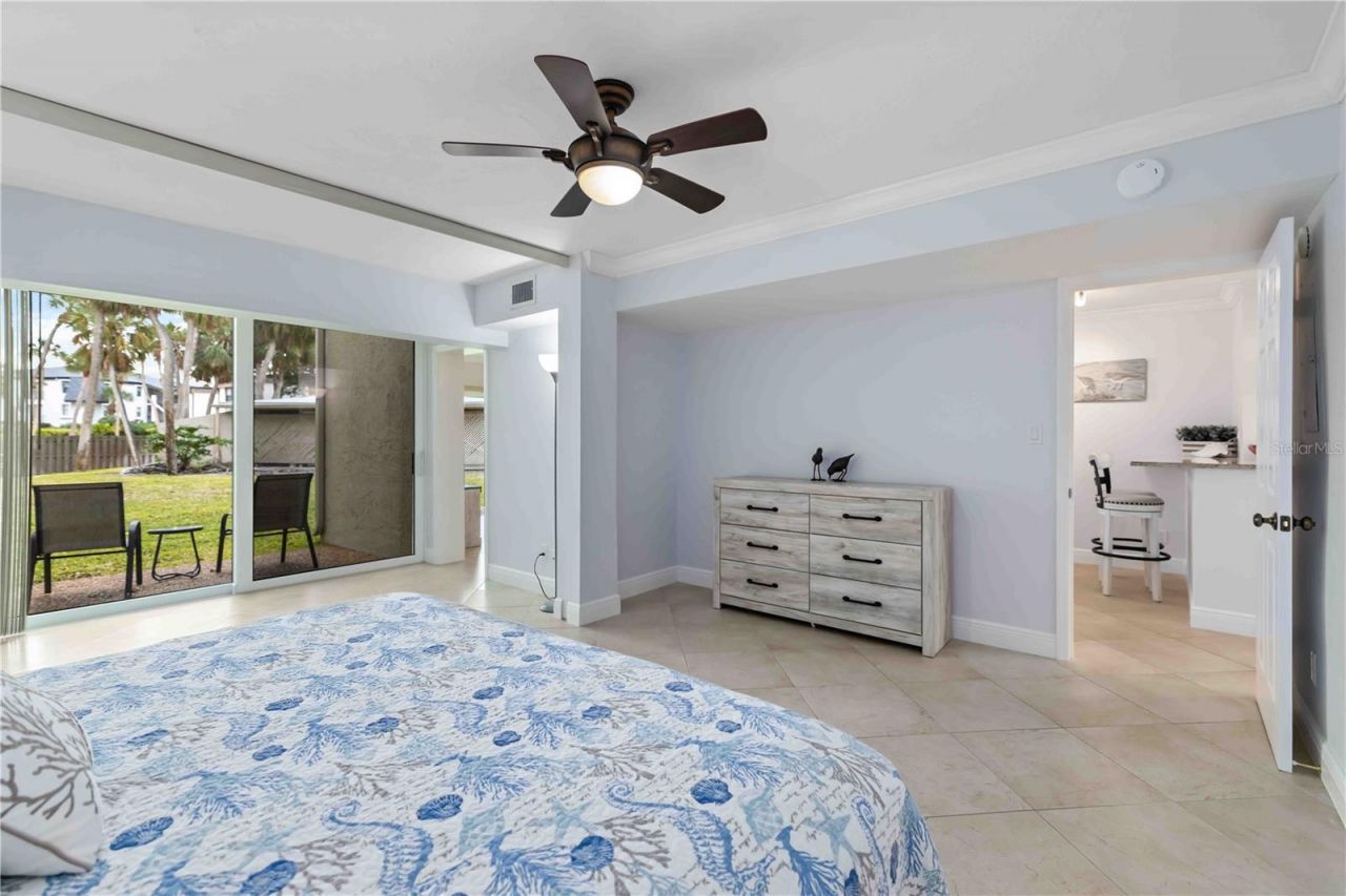 5260 Gulf Of Mexico Drive, Unit 401, Longboat Key, FL 34228 Photo