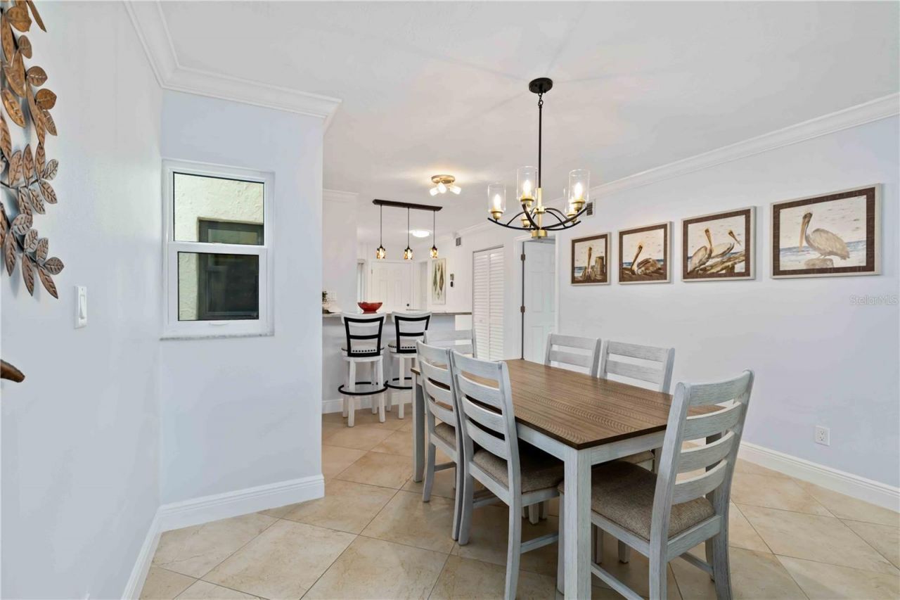 5260 Gulf Of Mexico Drive, Unit 401, Longboat Key, FL 34228 Photo