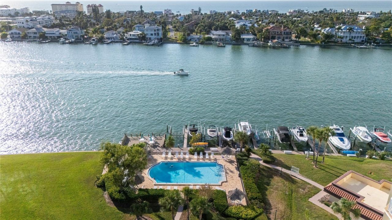 736 Island Way, Unit 406, Clearwater, FL 33767 Photo