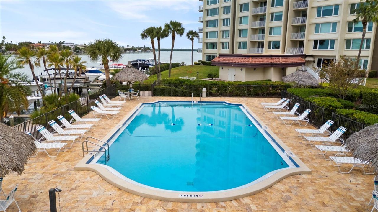 736 Island Way, Unit 406, Clearwater, FL 33767 Photo