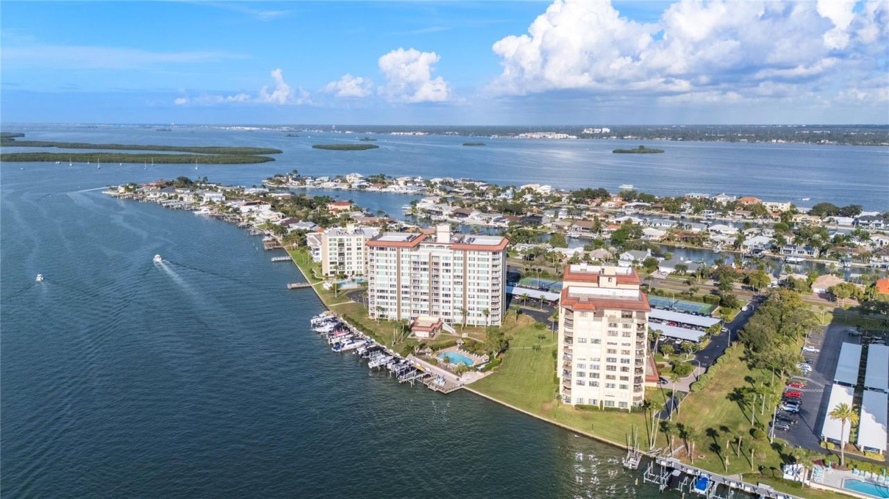 736 Island Way, Unit 406, Clearwater, FL 33767 Photo