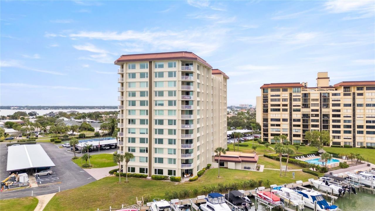 736 Island Way, Unit 406, Clearwater, FL 33767 Photo
