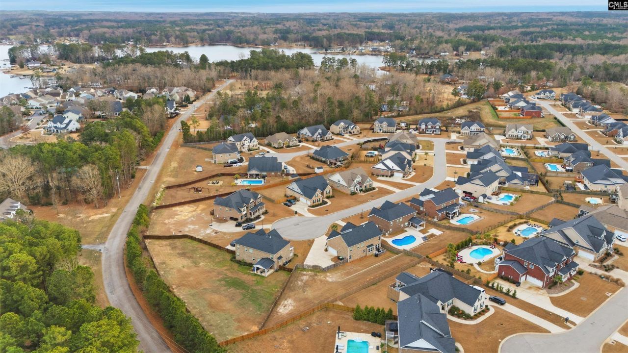 527 Radnor Hunt Court Photo 52