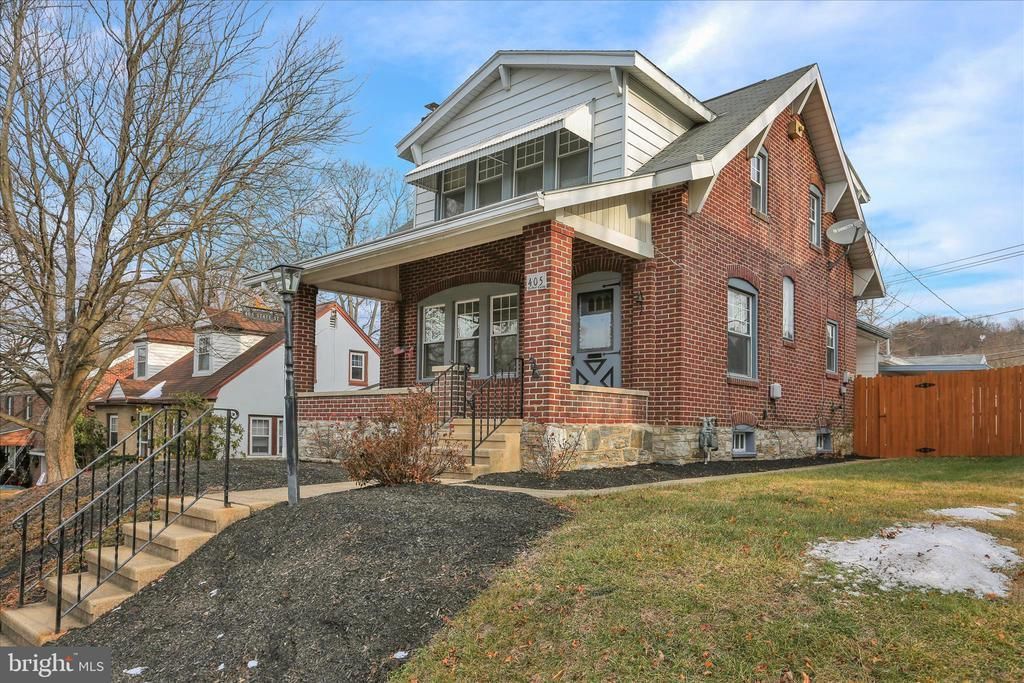 405 STATE STREET, READING, PA 19607