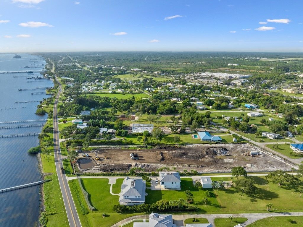 13225 N Indian River Drive, Unit 3, Sebastian, FL 32958 Photo