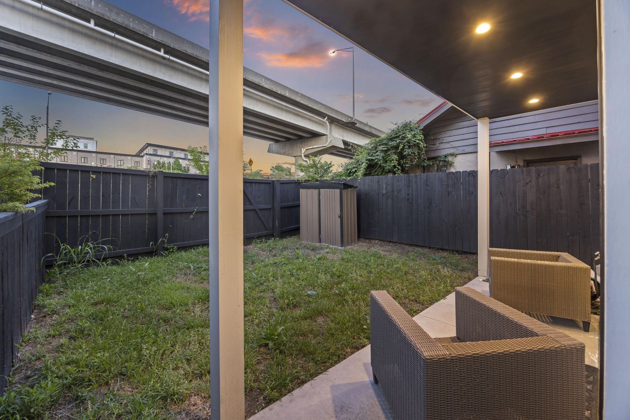 14 F Street Photo 34