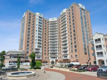 6600 Lyndale Avenue S, Unit 503, Richfield, MN 55423