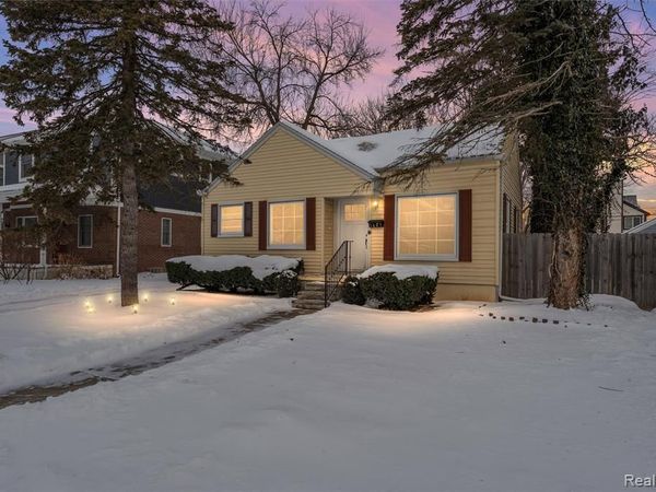 1647 BANBURY Street, Birmingham, MI 48009