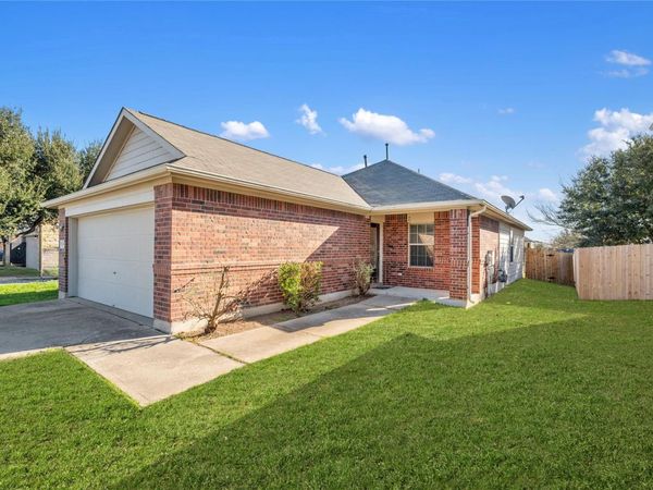 6609 Ferrystone PASS, Del Valle, TX 78617