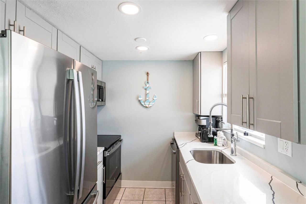 6020 Midnight Pass Road, Unit 49, Sarasota, FL 34242 Photo