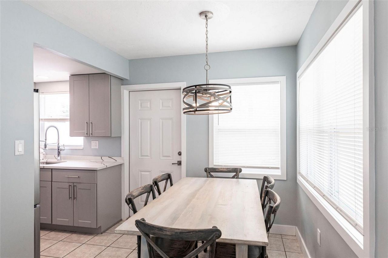 6020 Midnight Pass Road, Unit 49, Sarasota, FL 34242 Photo