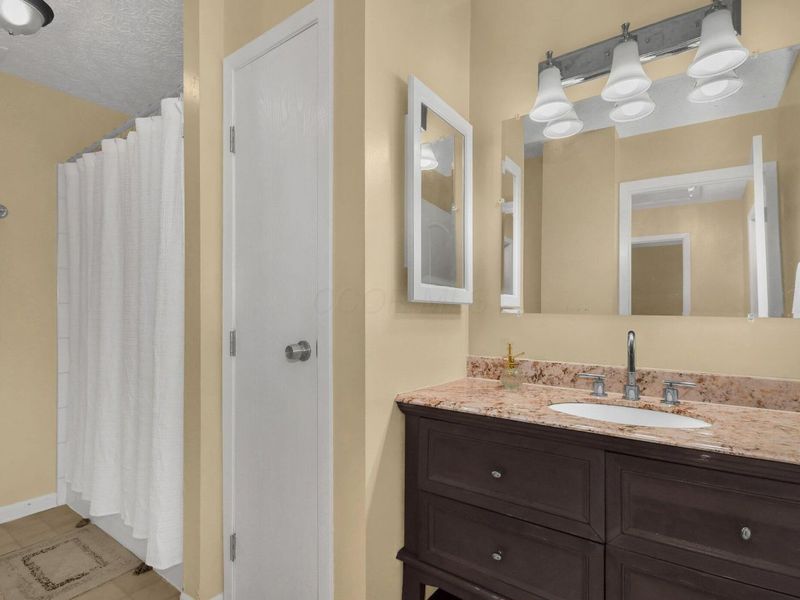3084 Highland Park Drive, Pickerington, OH 43147 Photo 17