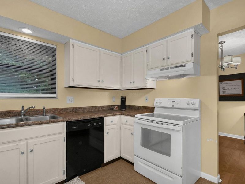 3084 Highland Park Drive, Pickerington, OH 43147 Photo 7