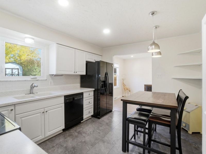 1710 Carrigallen Lane, Columbus, OH 43228 Photo 13