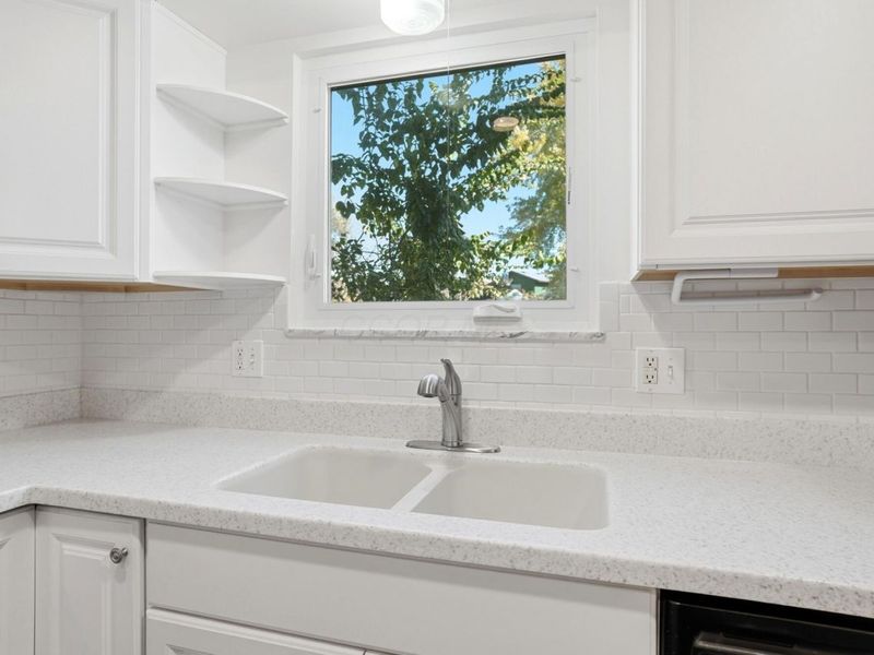 1710 Carrigallen Lane, Columbus, OH 43228 Photo 14