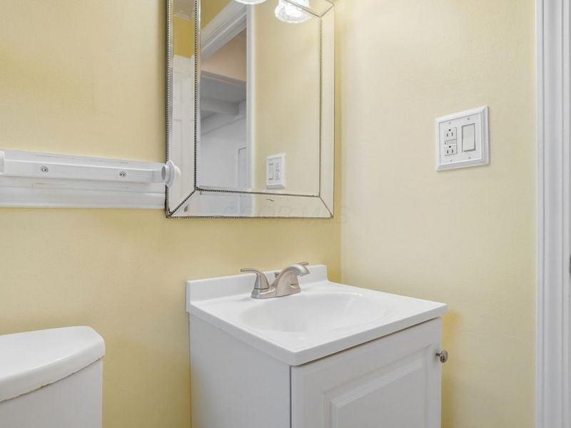 1710 Carrigallen Lane, Columbus, OH 43228 Photo 22