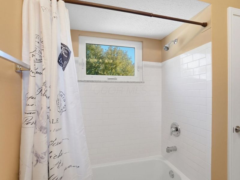 1710 Carrigallen Lane, Columbus, OH 43228 Photo 40