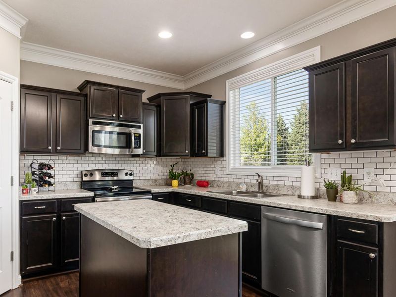 618 Sandhill Court, Delaware, OH 43015 Photo 13