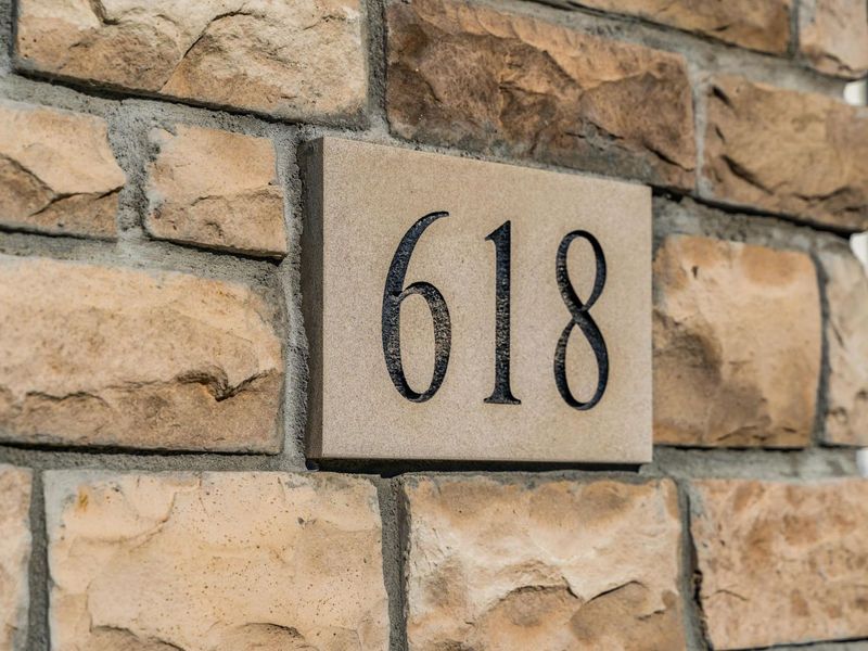 618 Sandhill Court, Delaware, OH 43015 Photo 4