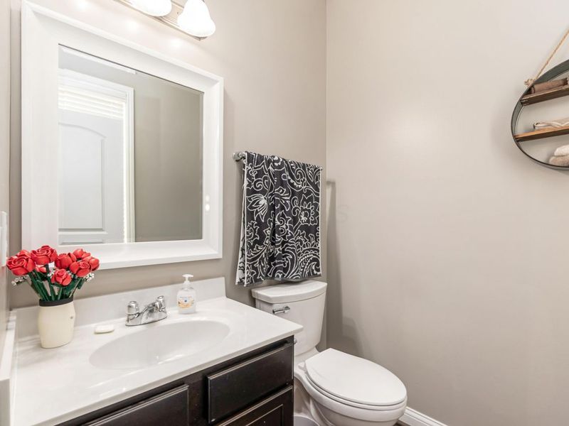 618 Sandhill Court, Delaware, OH 43015 Photo 7