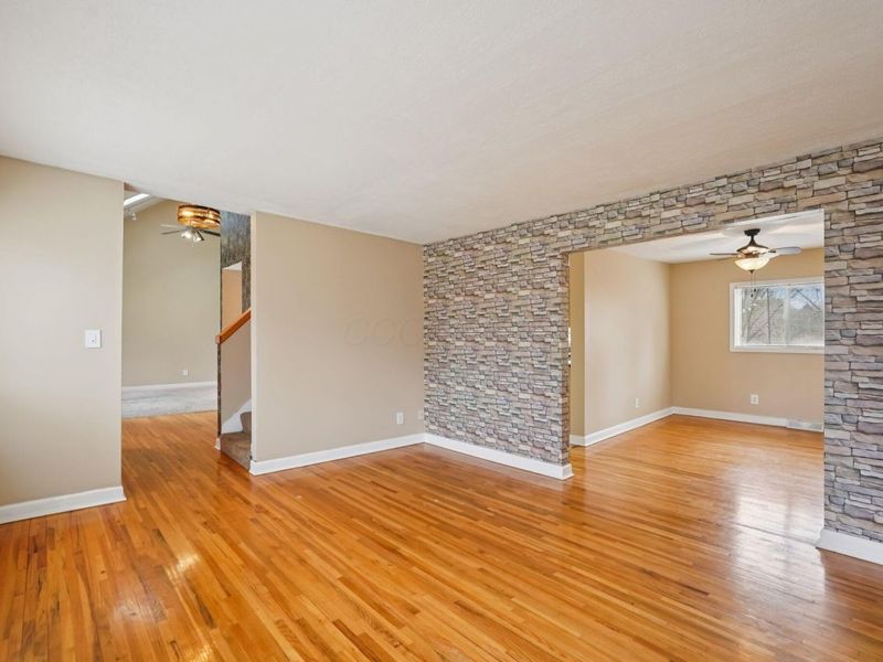 749 Carryback Drive SW, Pataskala, OH 43062 Photo 10