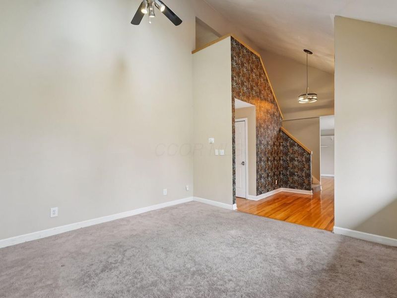 749 Carryback Drive SW, Pataskala, OH 43062 Photo 8