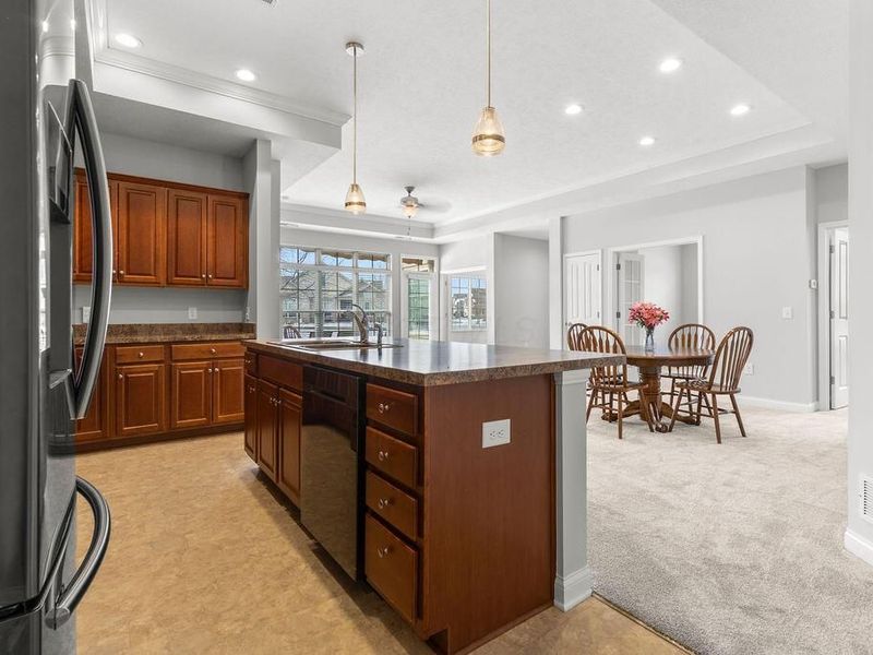 310 Stoneshire Loop, Pataskala, OH 43062 Photo 10