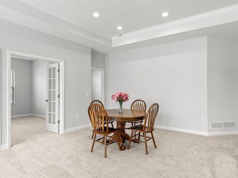 310 Stoneshire Loop, Pataskala, OH 43062 Photo 16