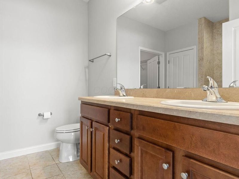 310 Stoneshire Loop, Pataskala, OH 43062 Photo 21