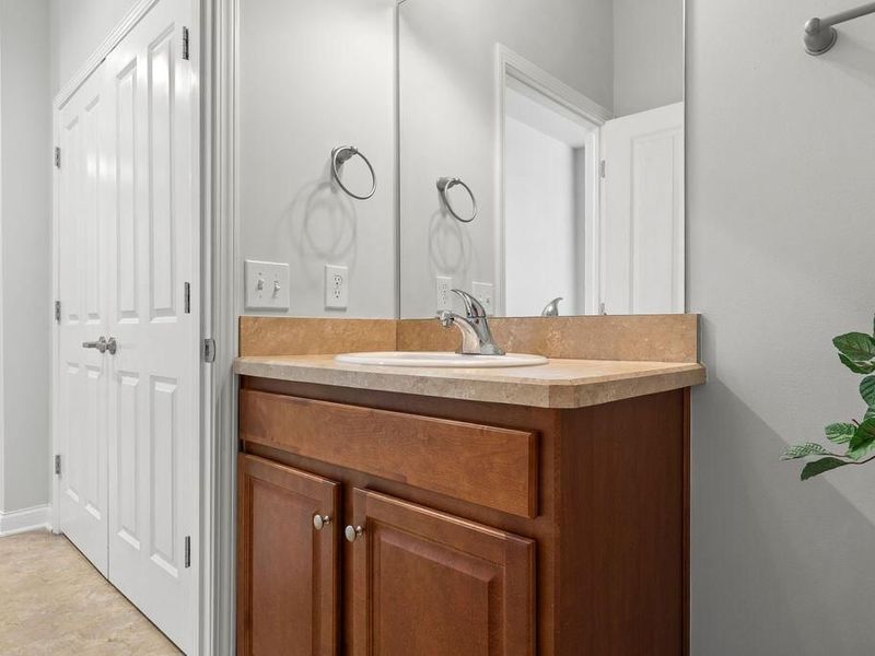 310 Stoneshire Loop, Pataskala, OH 43062 Photo 33