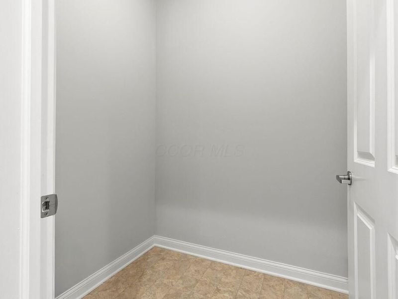 310 Stoneshire Loop, Pataskala, OH 43062 Photo 34