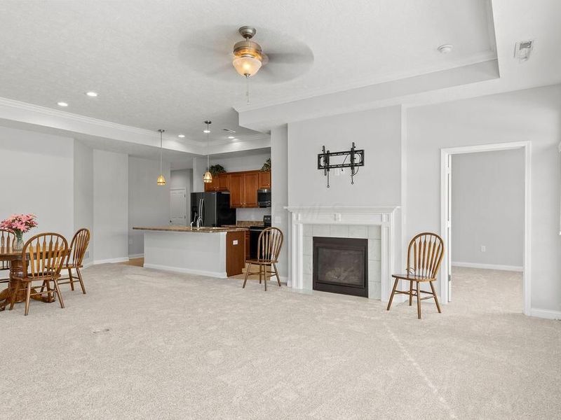 310 Stoneshire Loop, Pataskala, OH 43062 Photo 6