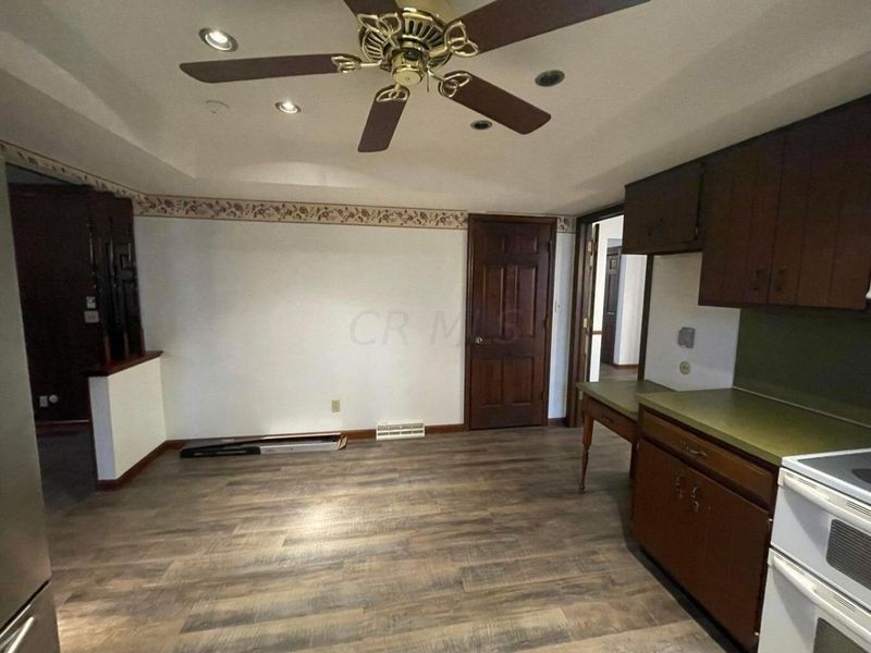 10555 Lockbourne Eastern Road, Ashville, OH 43103 Photo 11