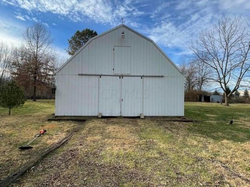 10555 Lockbourne Eastern Road, Ashville, OH 43103 Photo 3