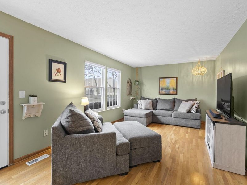 4294 Demorest Road, Grove City, OH 43123 Photo 11