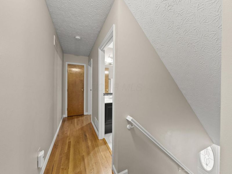 4294 Demorest Road, Grove City, OH 43123 Photo 23