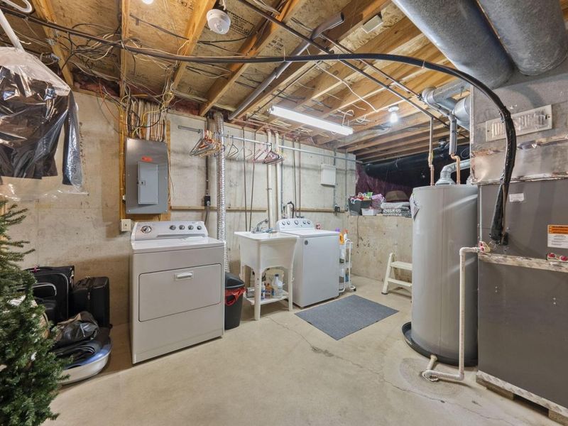 4294 Demorest Road, Grove City, OH 43123 Photo 30