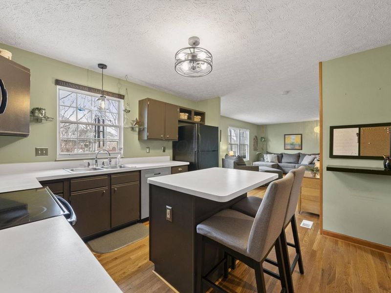 4294 Demorest Road, Grove City, OH 43123 Photo 7