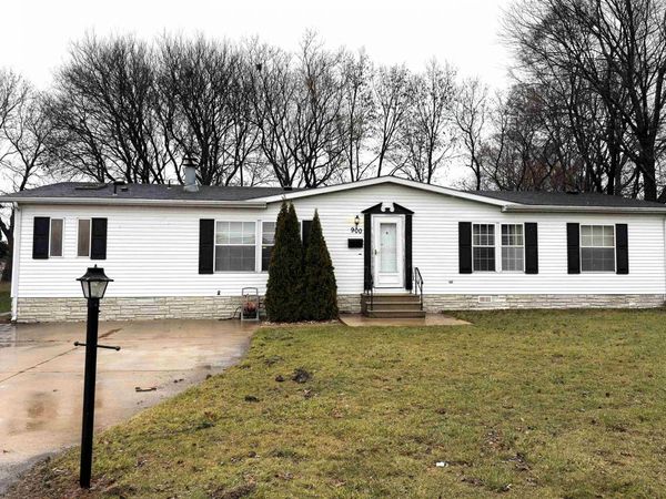 900 Micole Drive, BELVIDERE, IL 61008