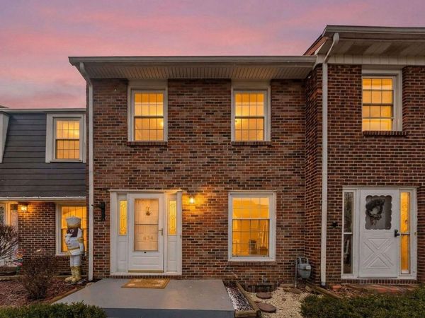 634 Dlyn Street, Columbus, OH 43228