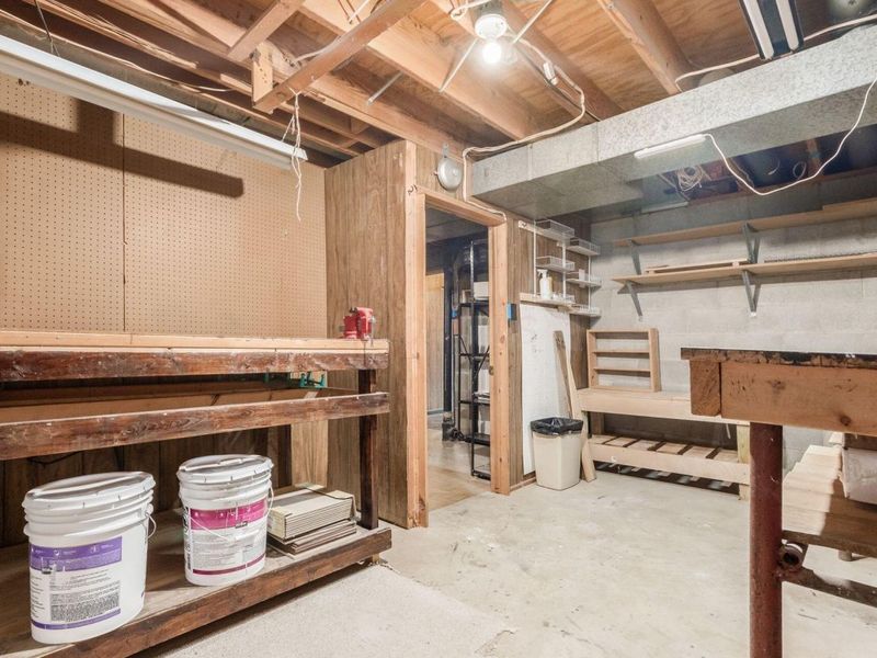 634 Dlyn Street, Columbus, OH 43228 Photo 26