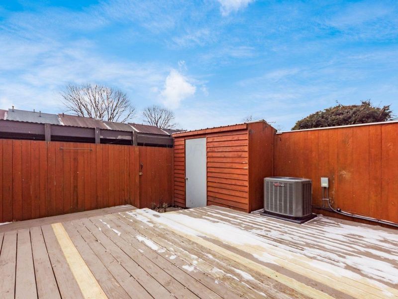 634 Dlyn Street, Columbus, OH 43228 Photo 32