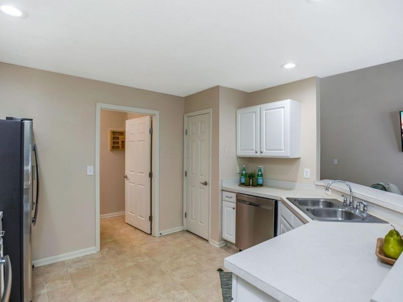 5127 Vinings Boulevard, Dublin, OH 43016 Photo 11