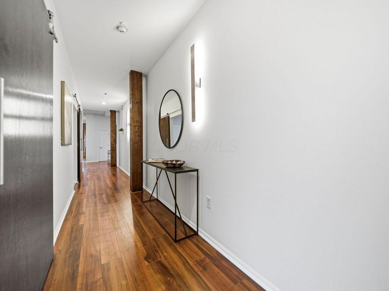 78 E Chestnut Street, Unit 404, Columbus, OH 43215 Photo 3