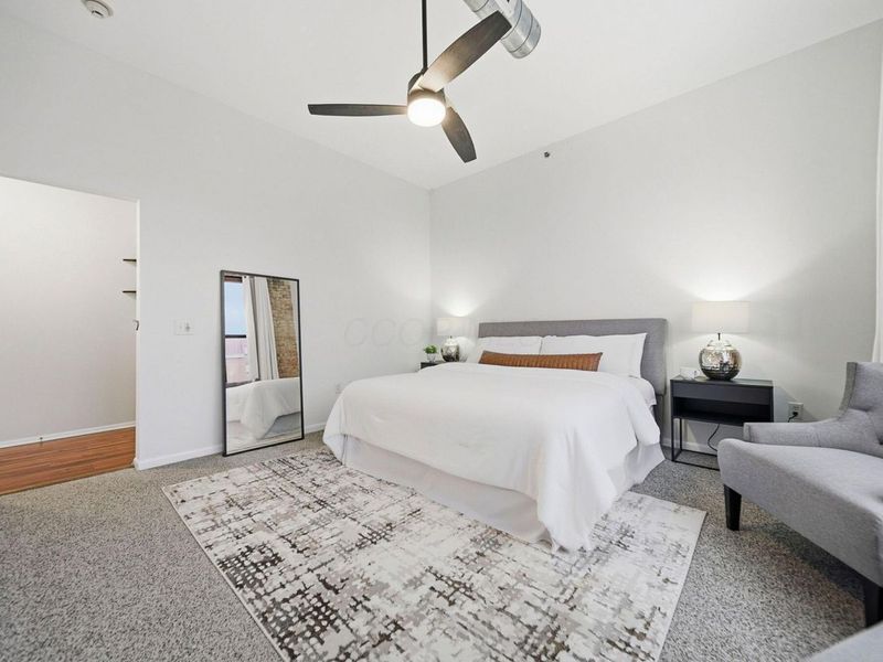 78 E Chestnut Street, Unit 404, Columbus, OH 43215 Photo 7