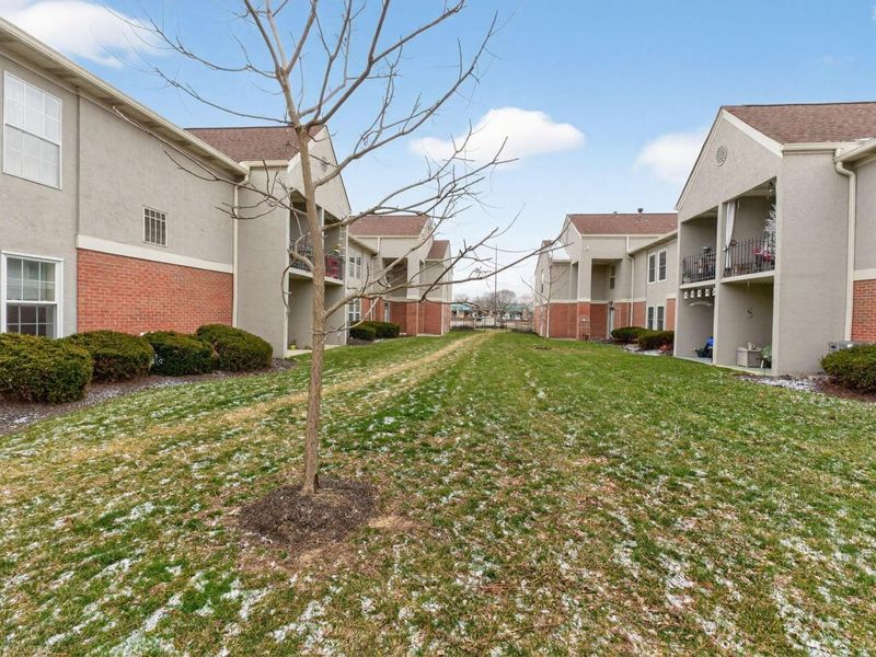 7150 E Main Street, Unit B105, Reynoldsburg, OH 43068 Photo 18